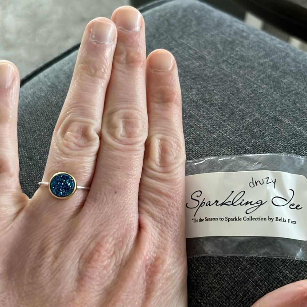 Bella Fizz Ring
